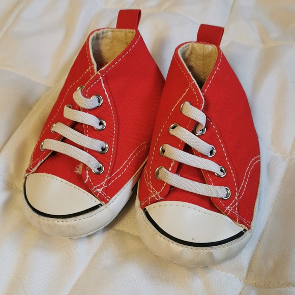 Airwalk Red shoes (4W- baby) - Picture 1 of 16